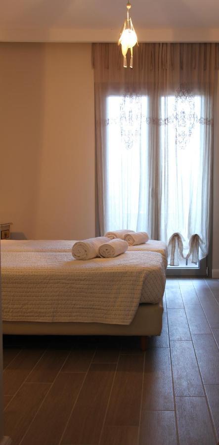Eleas Gi Apartment Циливи Екстериор снимка
